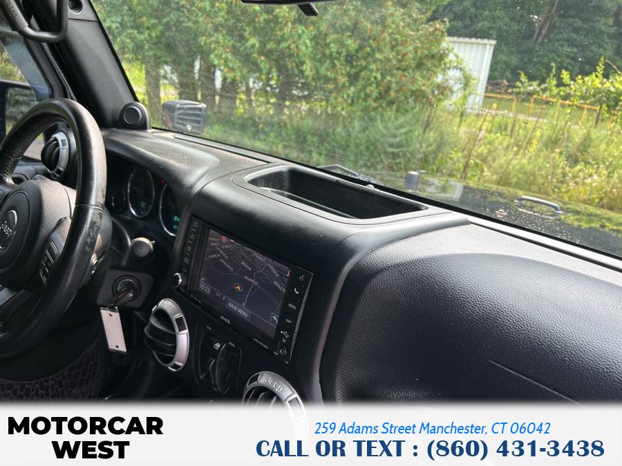 2012 Jeep Wrangler Unlimited Sahara photo