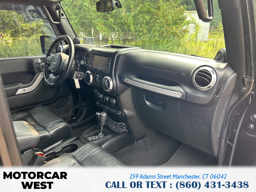2012 Jeep Wrangler Unlimited Sahara photo