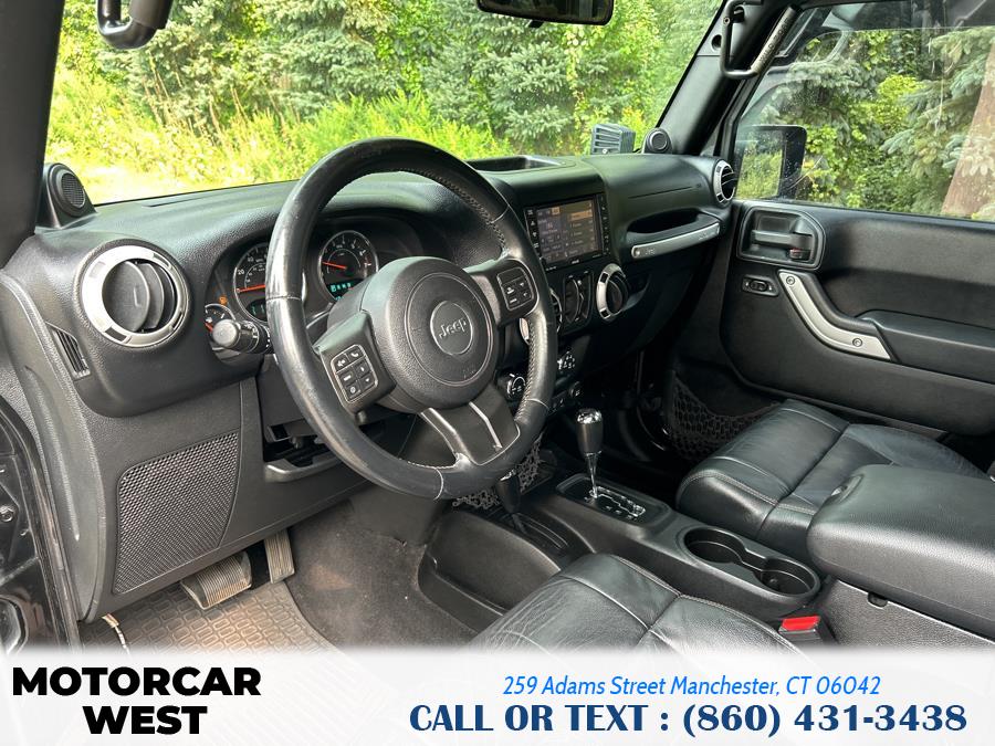 2012 Jeep Wrangler Unlimited Sahara photo
