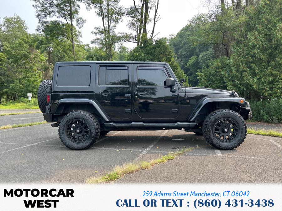 2012 Jeep Wrangler Unlimited Sahara photo