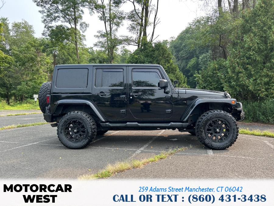 2012 Jeep Wrangler Unlimited Sahara photo