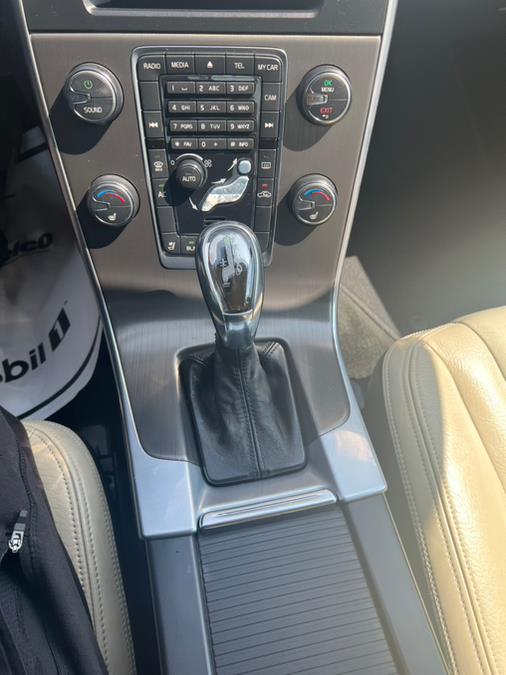 2013 Volvo S60 T6 photo