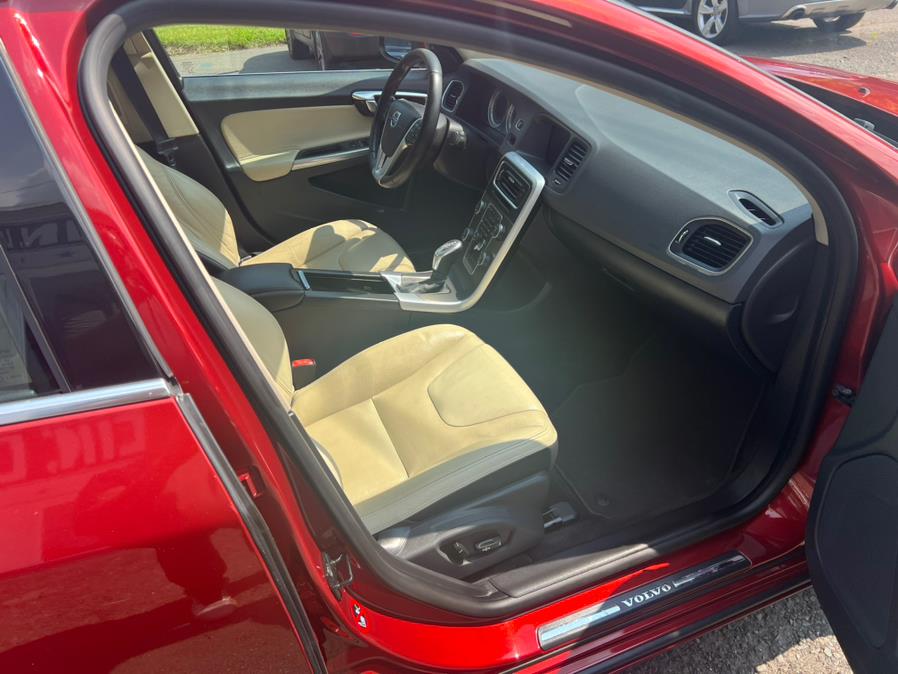 2013 Volvo S60 T6 photo