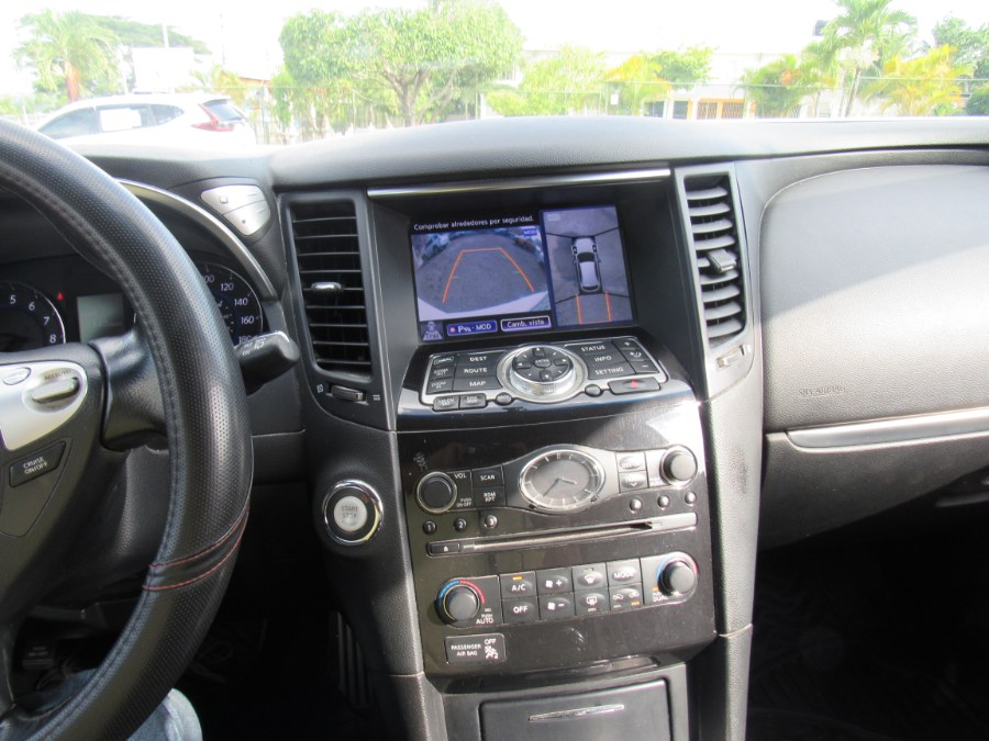 2013 Infiniti FX37 photo