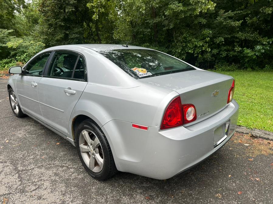 2011 Chevrolet Malibu LT photo