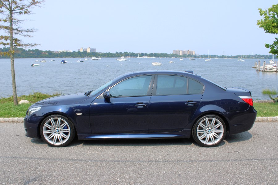 2004 BMW 5-Series 545i photo