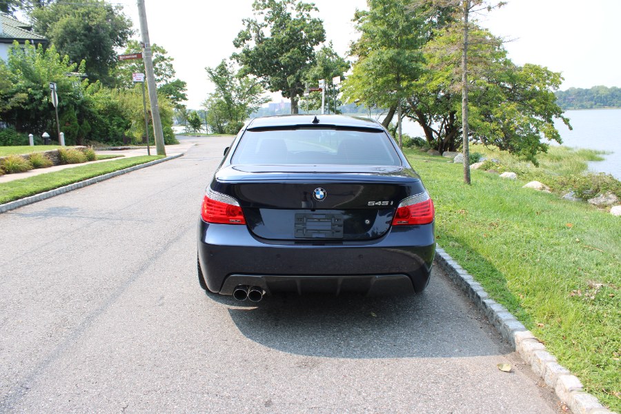 2004 BMW 5-Series 545i photo