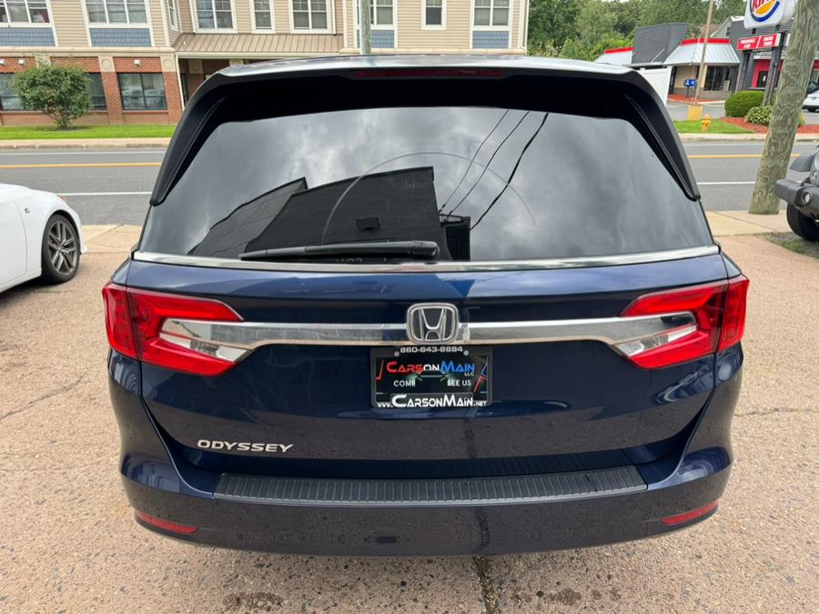 2018 Honda Odyssey LX Auto photo