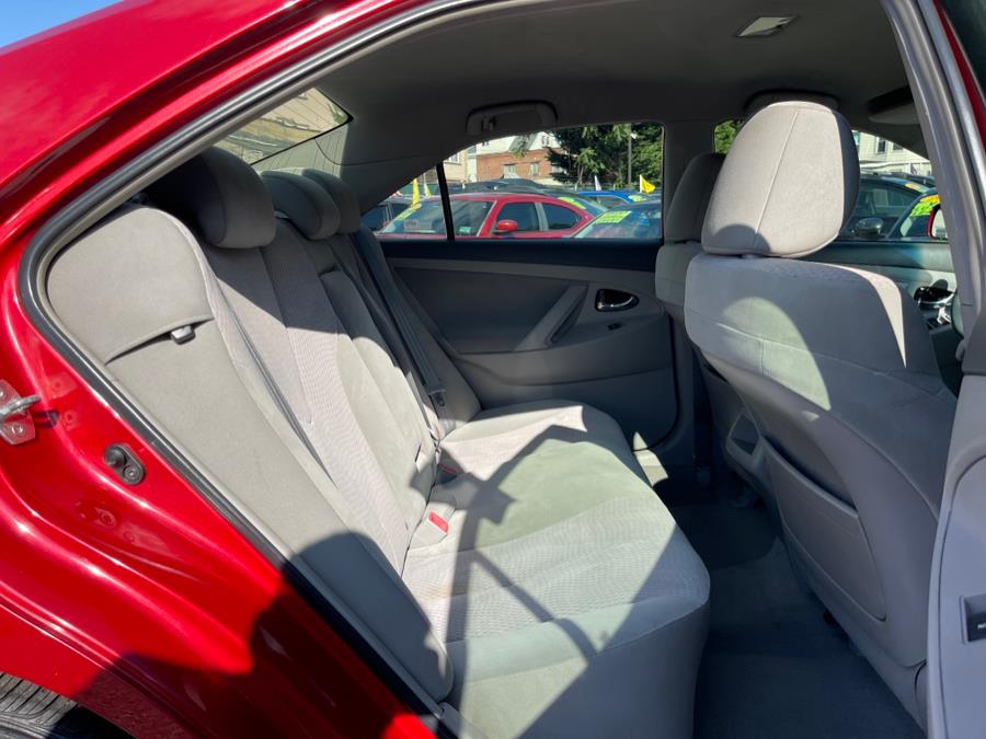 2011 Toyota Camry photo