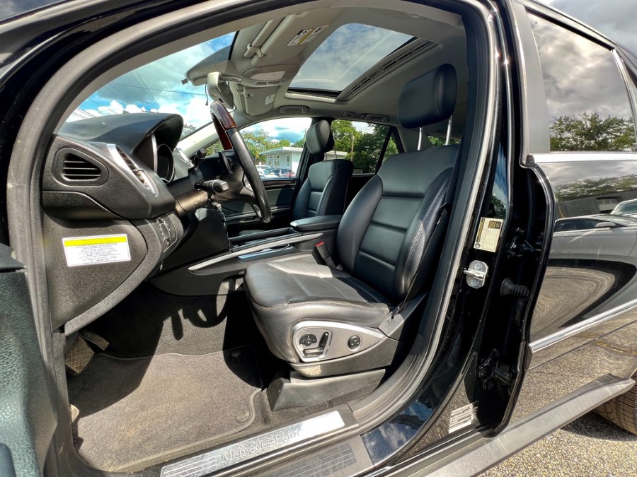 2011 Mercedes-Benz M-Class ML350 4MATIC photo