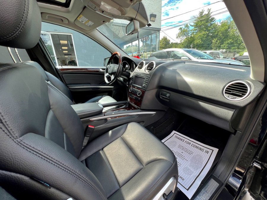 2011 Mercedes-Benz M-Class ML350 4MATIC photo