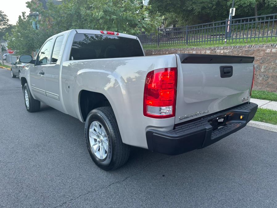 2007 GMC Sierra 1500 Work Truck photo