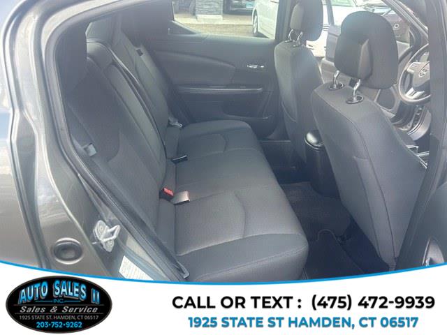 2012 Dodge Avenger SXT photo