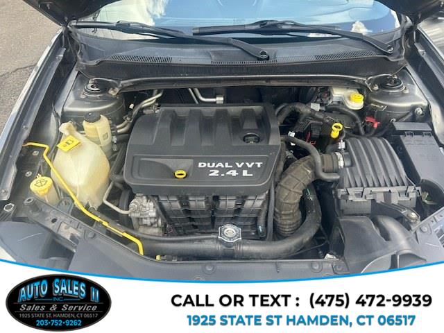 2012 Dodge Avenger SXT photo