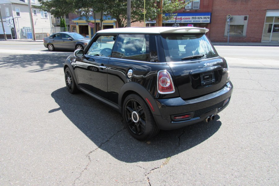 2013 MINI Cooper S photo
