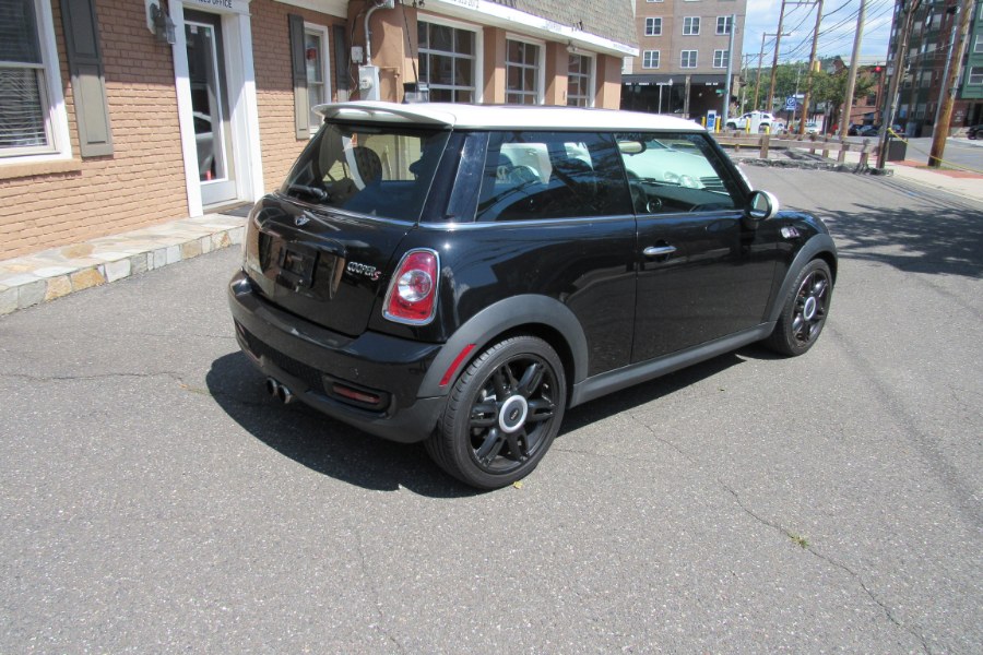 2013 MINI Cooper S photo
