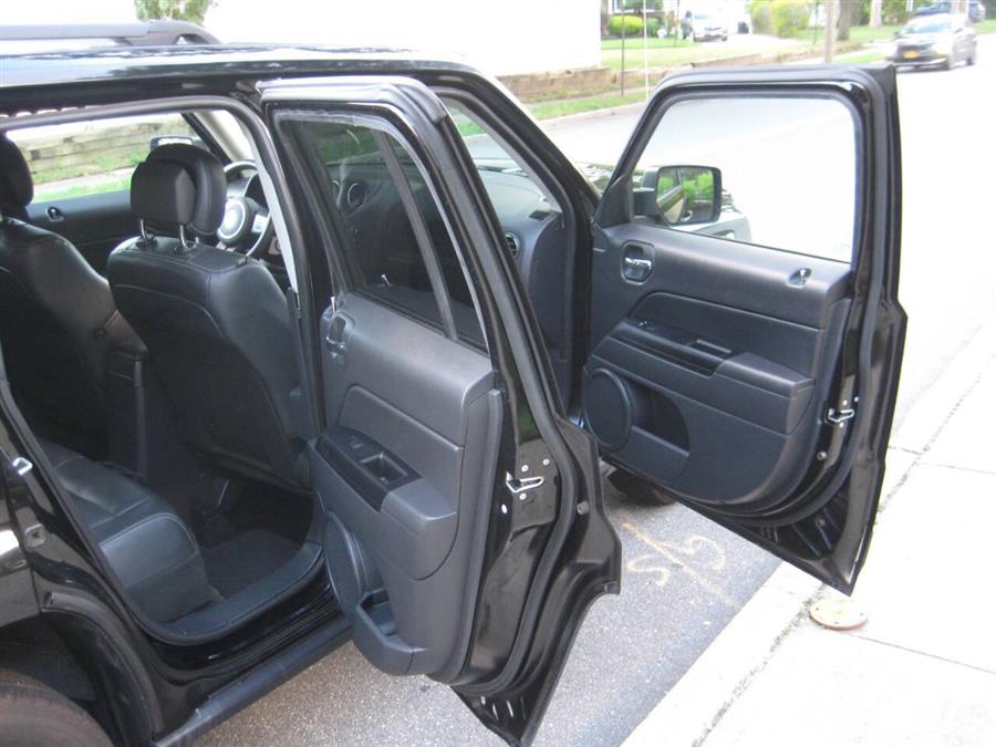 2015 Jeep Patriot High Altitude Edition 4x4 4dr  photo