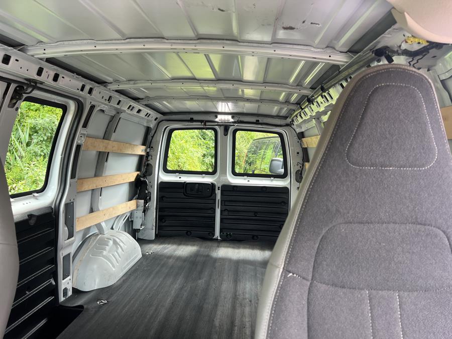 2018 Chevrolet Express Cargo Van RWD 2500 135