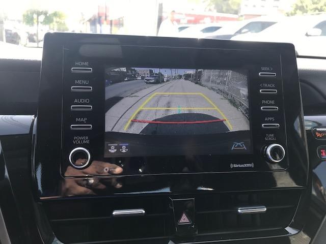 2022 Toyota Camry Hybrid LE CVT (Natl) photo