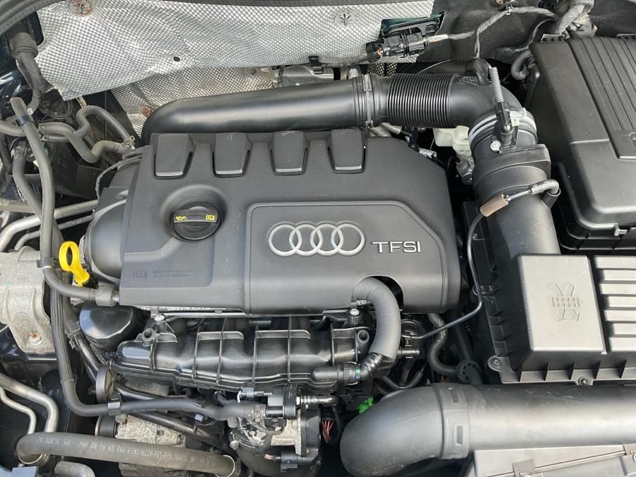 2015 Audi Q3 quattro 4dr 2.0T Prestige photo