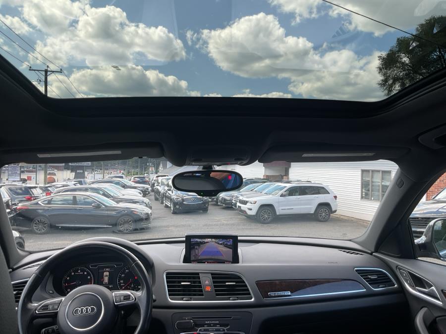 2015 Audi Q3 quattro 4dr 2.0T Prestige photo