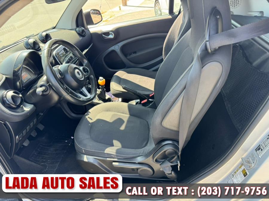 2016 smart Fortwo 2dr Cpe Pure photo