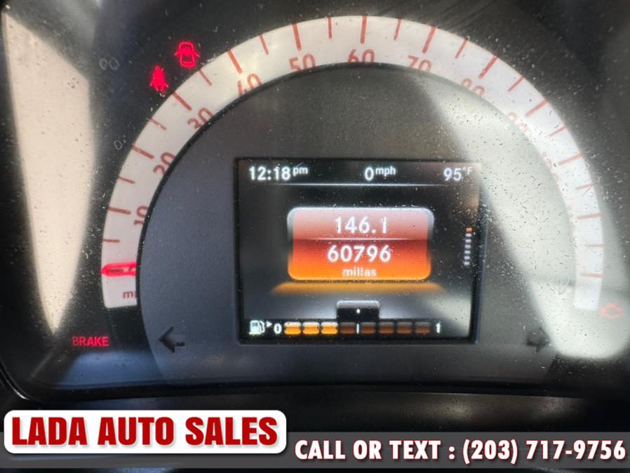 2016 smart Fortwo 2dr Cpe Pure photo