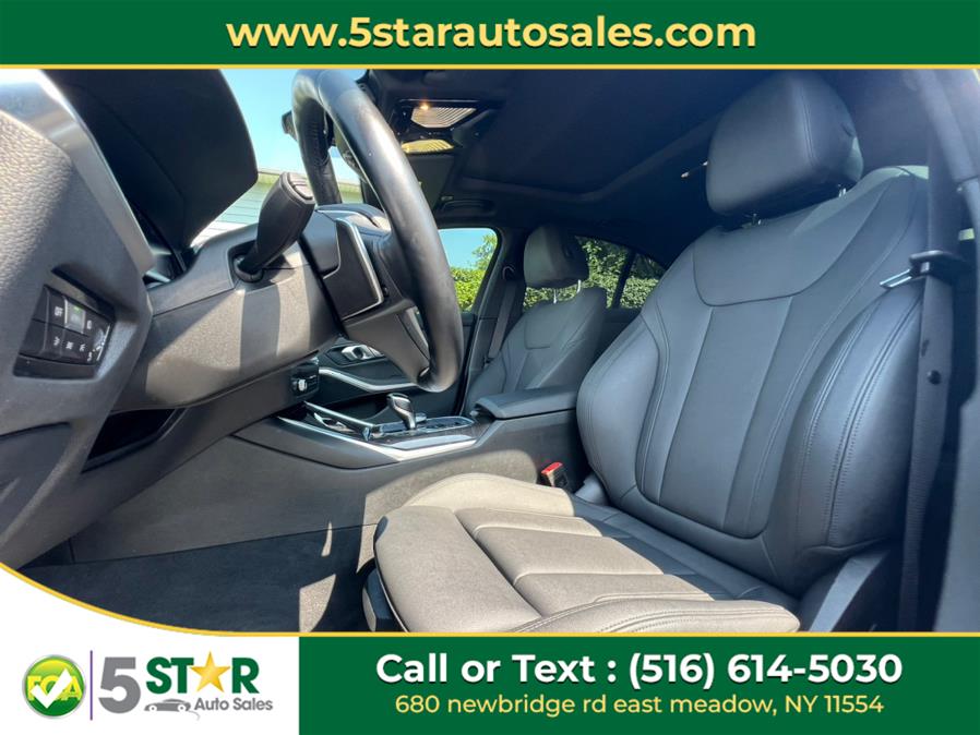 2021 BMW 3-Series 330i xDrive Sedan North Americ photo