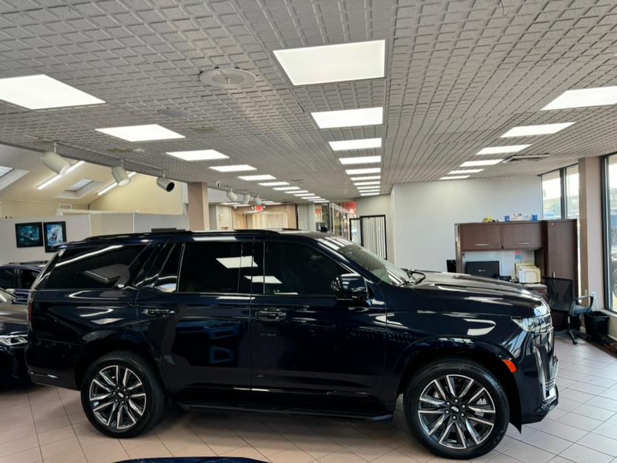 2023 Cadillac Escalade 4WD 4dr Sport photo