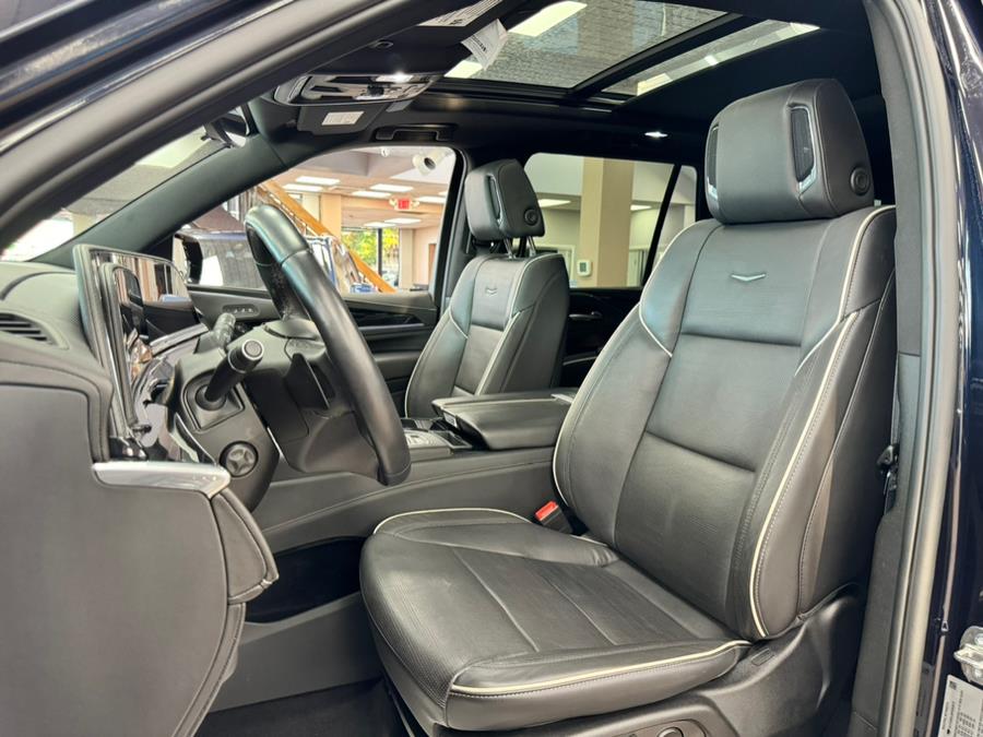 2023 Cadillac Escalade 4WD 4dr Sport photo