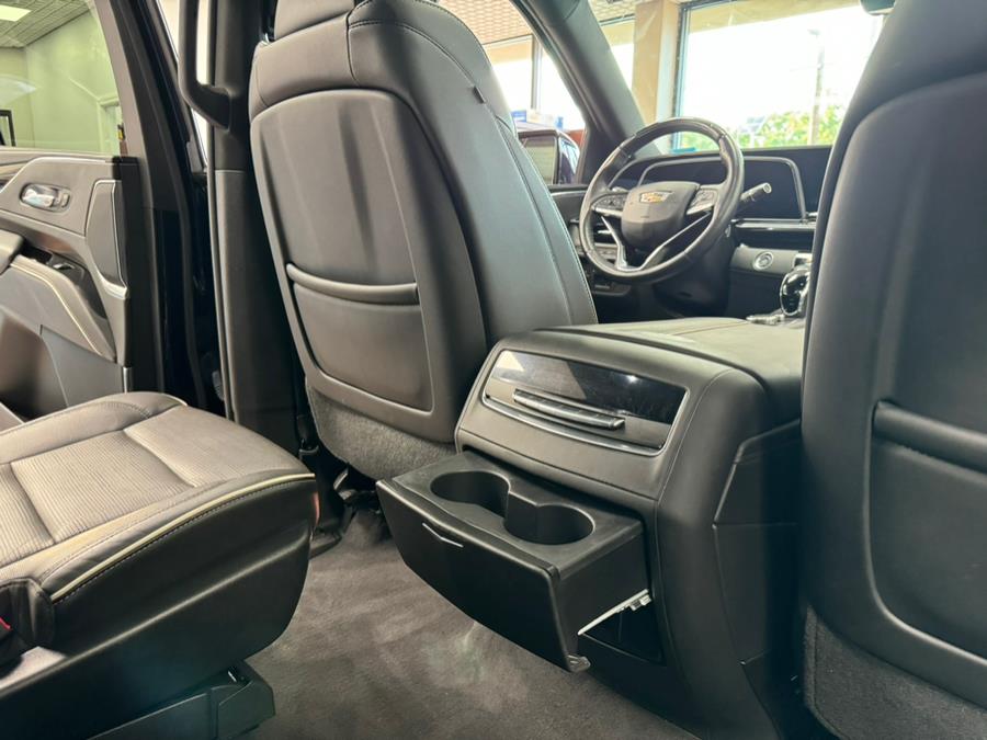 2023 Cadillac Escalade 4WD 4dr Sport photo