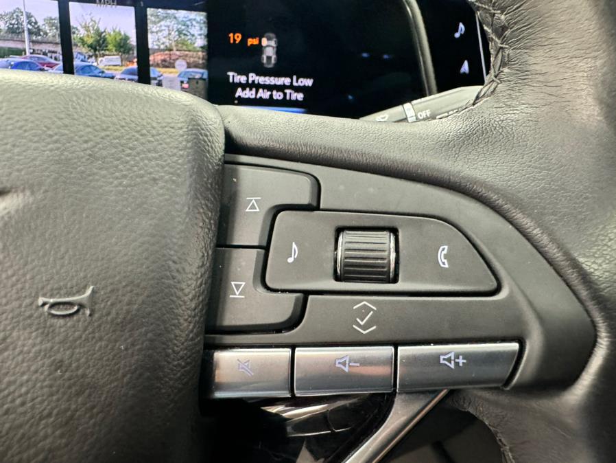 2023 Cadillac Escalade 4WD 4dr Sport photo