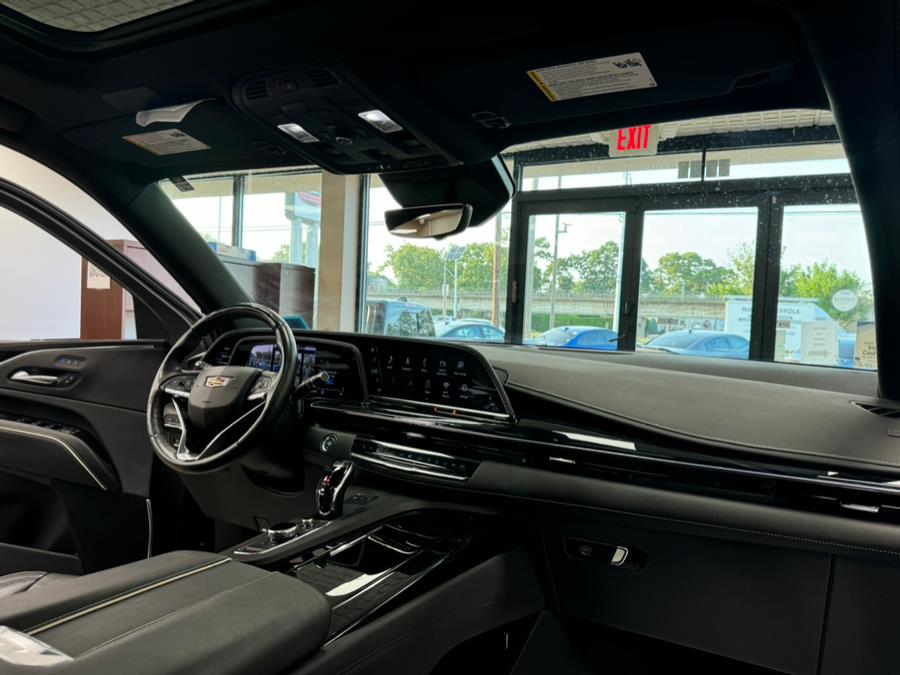 2023 Cadillac Escalade 4WD 4dr Sport photo