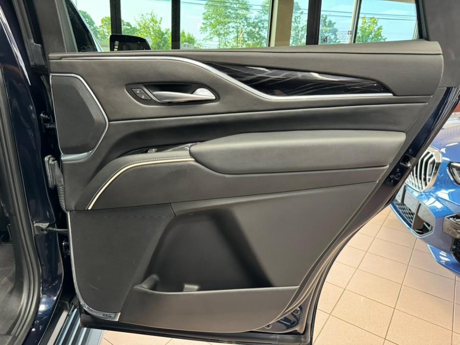 2023 Cadillac Escalade 4WD 4dr Sport photo