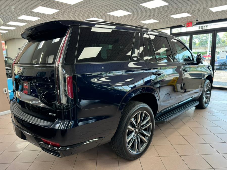 2023 Cadillac Escalade 4WD 4dr Sport photo