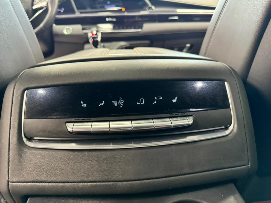 2023 Cadillac Escalade 4WD 4dr Sport photo
