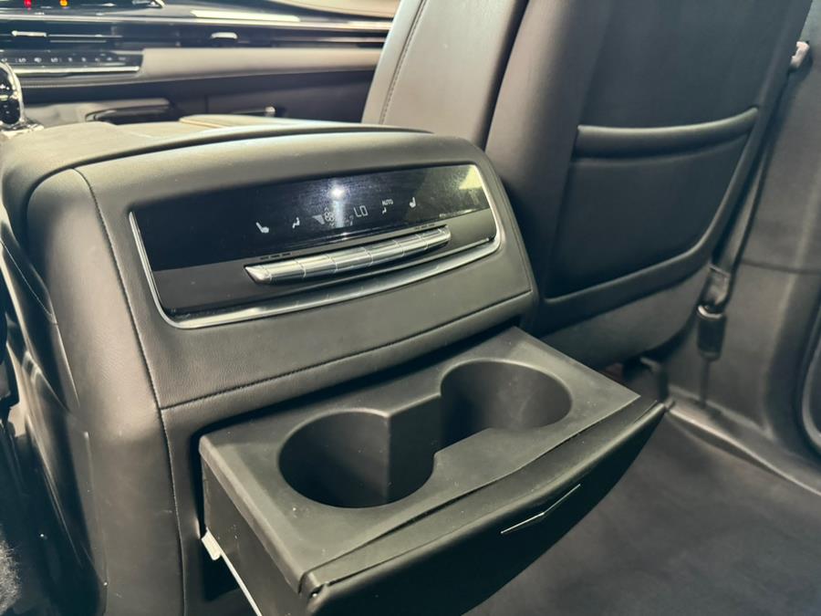2023 Cadillac Escalade 4WD 4dr Sport photo