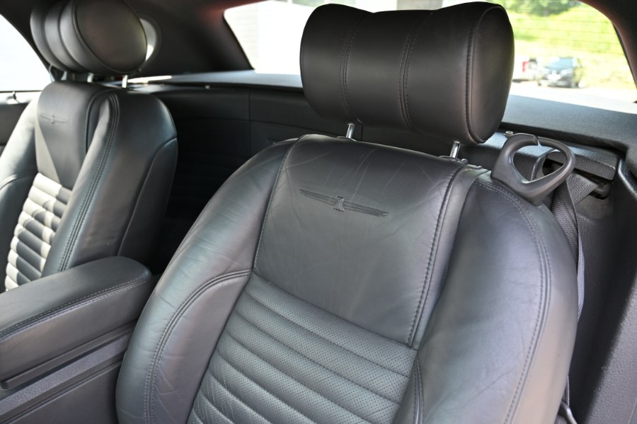 2002 Ford Thunderbird Deluxe photo