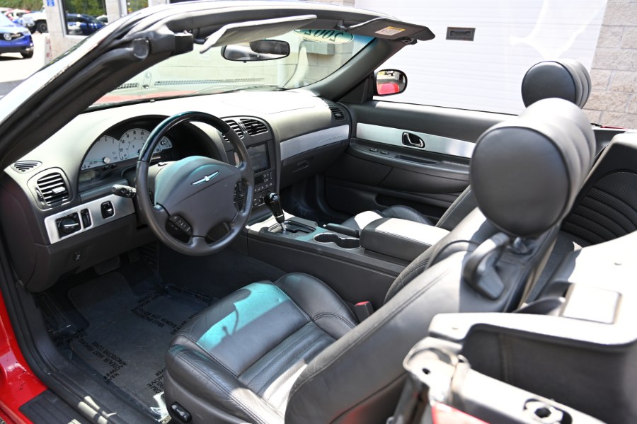 2002 Ford Thunderbird Deluxe photo