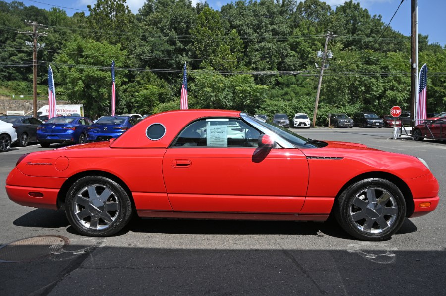 2002 Ford Thunderbird Deluxe photo