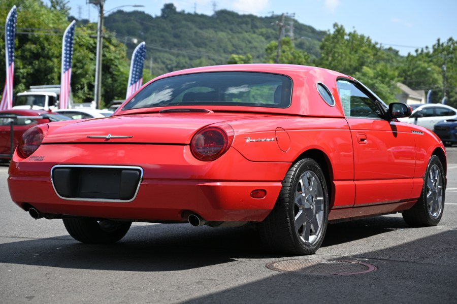 2002 Ford Thunderbird Deluxe photo