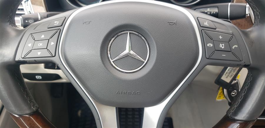 2014 Mercedes-Benz E-Class E350 4MATIC Sport photo