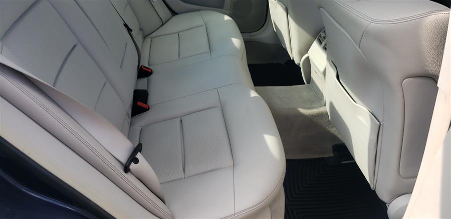 2014 Mercedes-Benz E-Class E350 4MATIC Sport photo