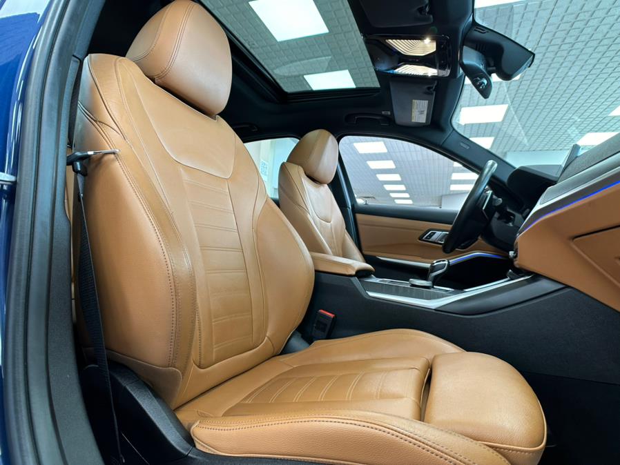 2021 BMW 3-Series 330i xDrive Sedan North Americ photo