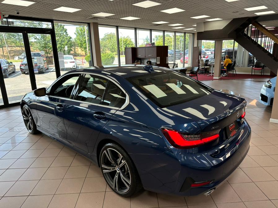 2021 BMW 3-Series 330i xDrive Sedan North Americ photo