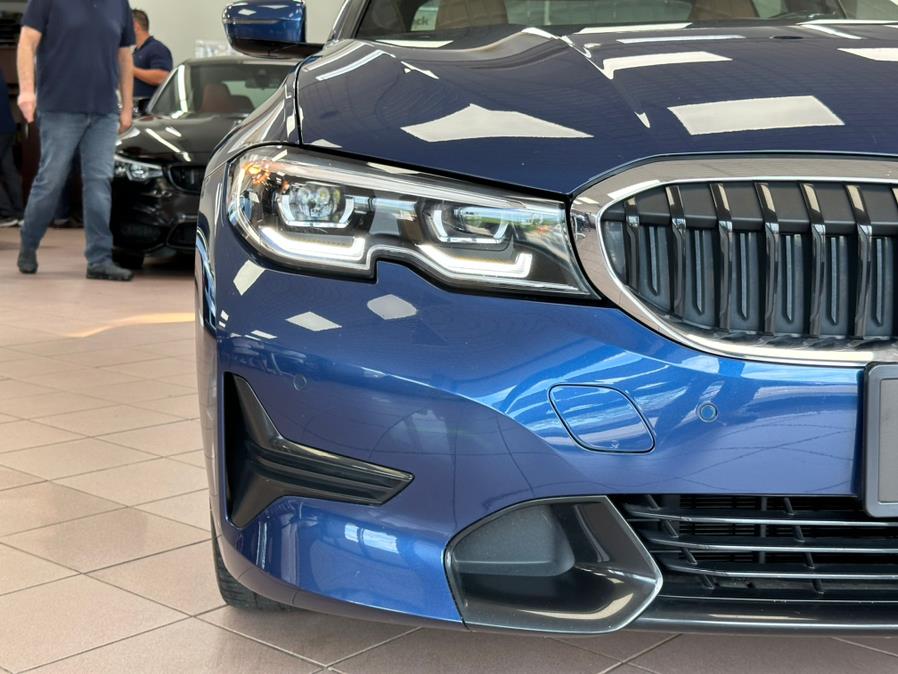 2021 BMW 3-Series 330i xDrive Sedan North Americ photo