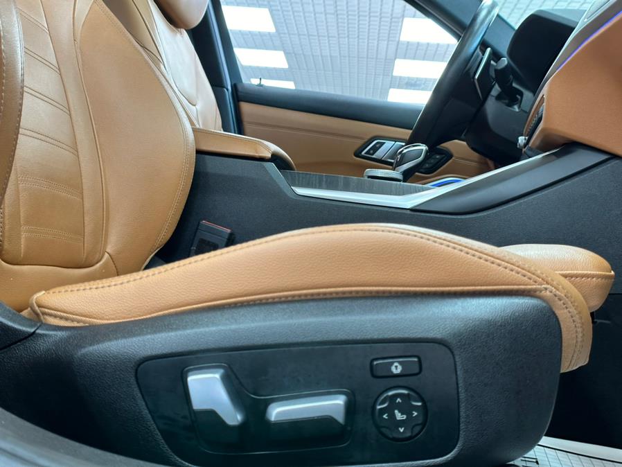 2021 BMW 3-Series 330i xDrive Sedan North Americ photo