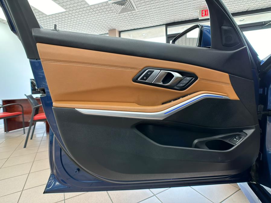 2021 BMW 3-Series 330i xDrive Sedan North Americ photo