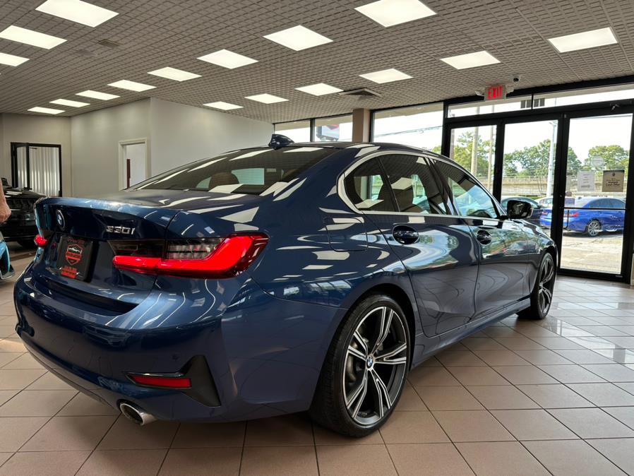 2021 BMW 3-Series 330i xDrive Sedan North Americ photo