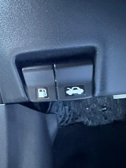 2017 Nissan Versa Note SV CVT photo